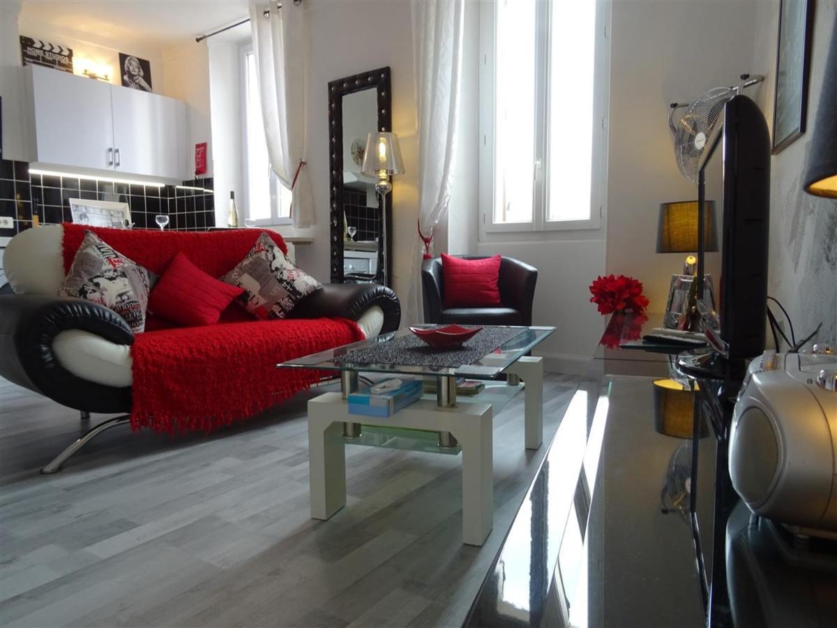 Appartement Rue St Antoine *